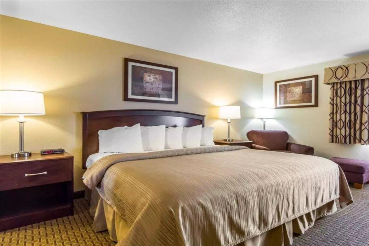 Quality Inn La Crosse Exterior photo