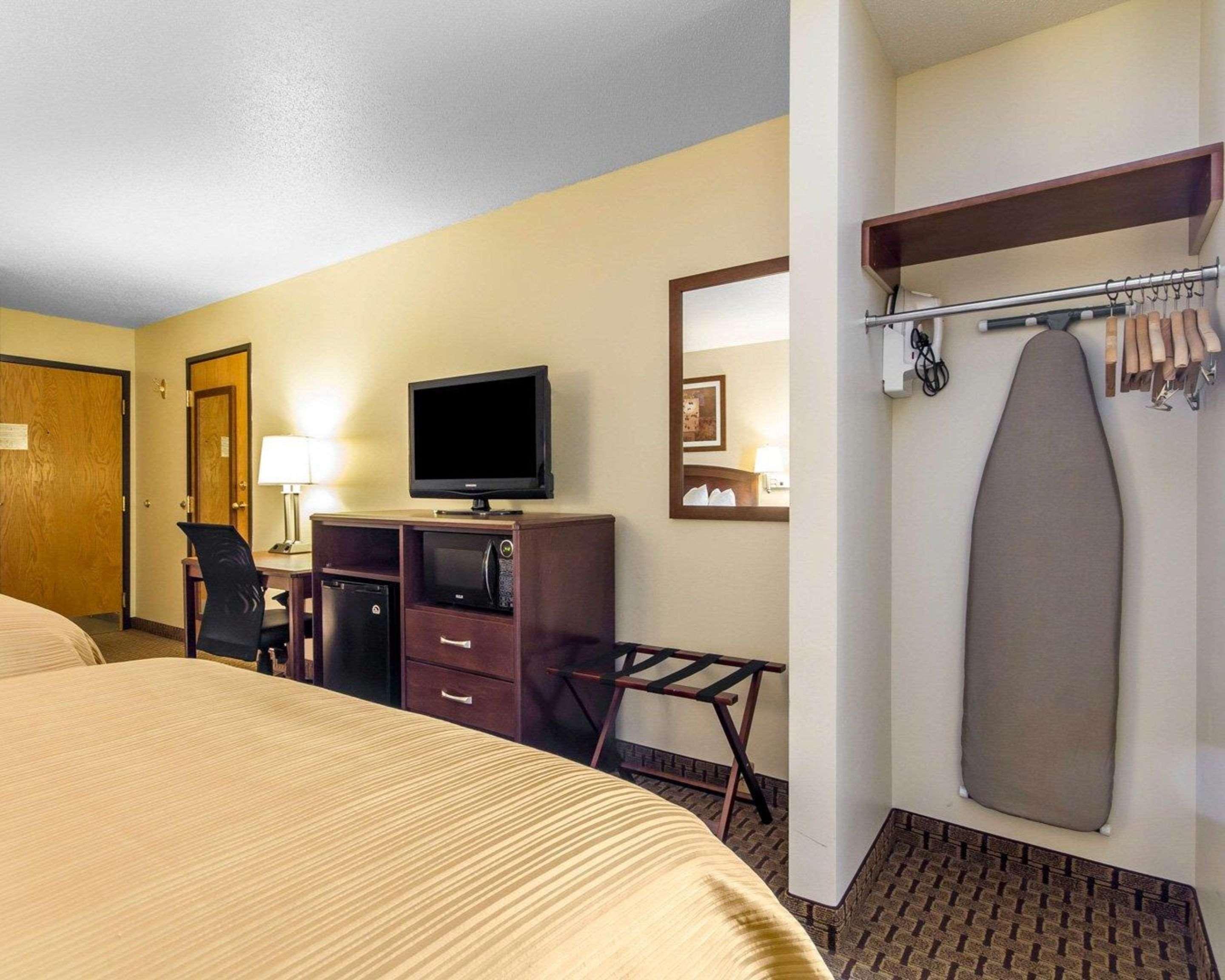 Quality Inn La Crosse Exterior photo