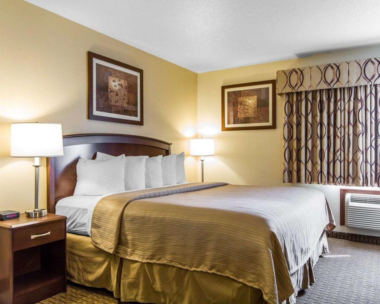 Quality Inn La Crosse Exterior photo
